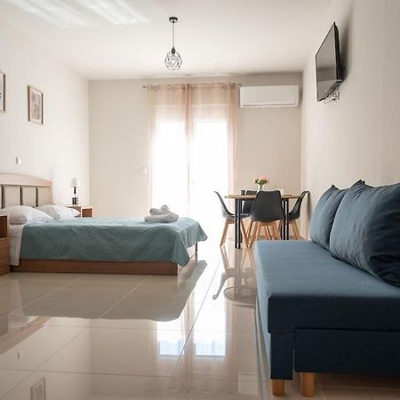 Anesis Airport Rooms 204 Koropíon Dış mekan fotoğraf